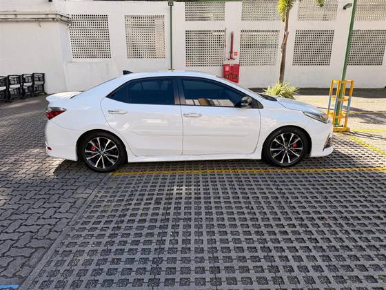 TOYOTA COROLLA 2.0 XRS 16V FLEX 4P AUTOMÁTICO TOYOTA COROLLA 2.0 XRS 16V FLEX 4P AUTOMÁTICO